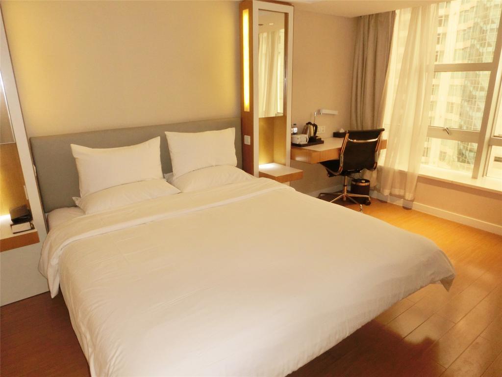 Ji Hotel Guangzhou Zhujiang New Town Номер фото